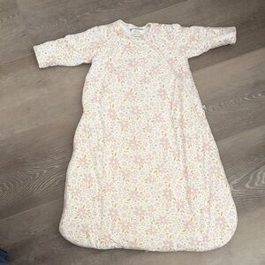 Gunamuna long sleeve sleep sack 1.0 tog size 3-9 month